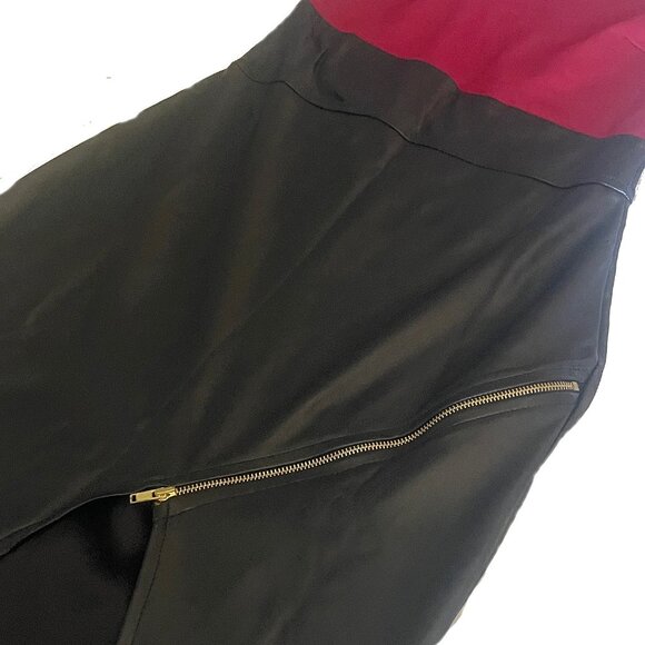 Vijo Couture Two-Tone Mock Neck Leatherette Side Slit Dress – Half Sleeve Size S - Picture 7 of 9